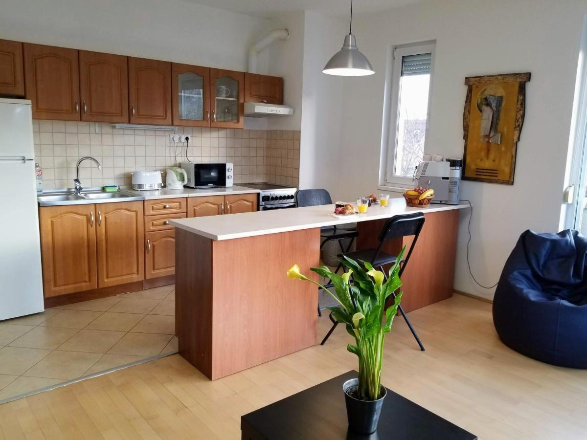 New Pest Apartman Apartment Budapest Ngoại thất bức ảnh